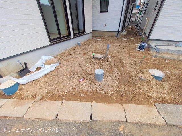 千葉県市川市大和田4丁目の新築戸建て外構写真 2025年4月6日撮影