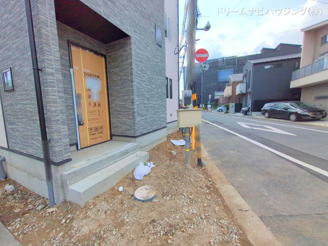 千葉県市川市大和田4丁目の新築戸建て外構写真 2025年4月6日撮影