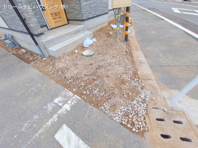 千葉県市川市大和田4丁目の新築戸建て外構写真 2025年4月6日撮影