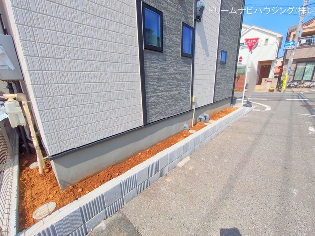 千葉県市川市大和田4丁目の新築戸建て完成写真 2025年5月7日撮影