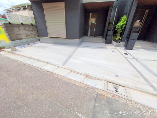 東京都江戸川区興宮町の新築戸建て完成写真 2025年5月8日撮影