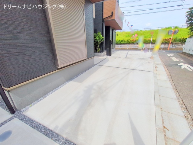 東京都江戸川区興宮町の新築戸建て完成写真 2025年5月8日撮影