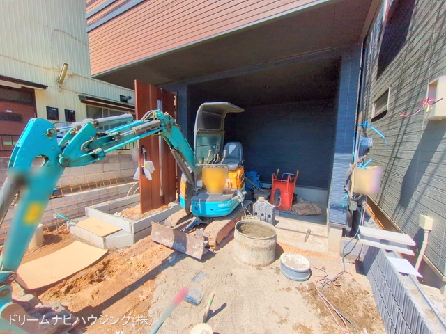 千葉県市川市相之川2丁目の新築戸建て外構写真 2025年4月29日撮影