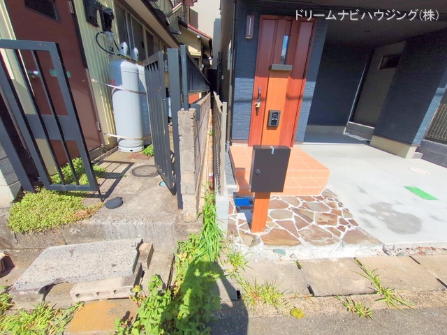 千葉県市川市相之川2丁目の新築戸建て完成写真 2025年7月29日撮影