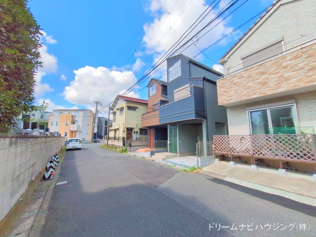 千葉県市川市相之川2丁目の新築戸建て完成写真 2025年7月29日撮影