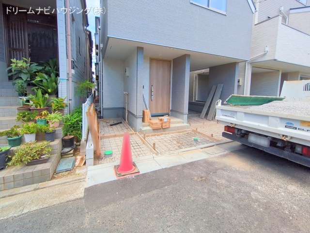 東京都江戸川区北小岩7丁目の新築戸建て外構写真 2025年7月17日撮影