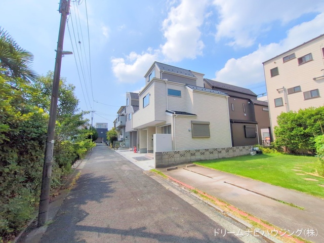 東京都江戸川区北小岩7丁目の新築戸建て完成写真 2025年8月5日撮影