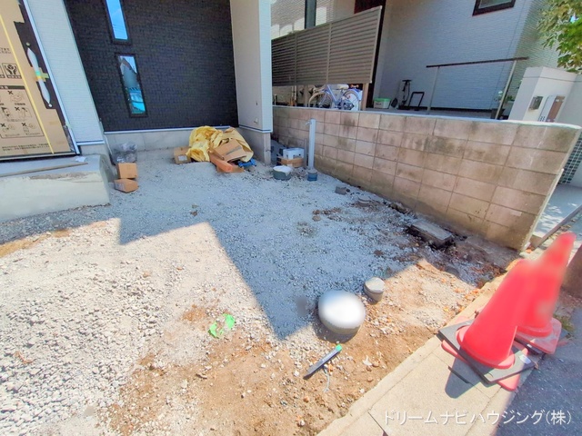 千葉県市川市東菅野4丁目の新築戸建て外構写真 2025年9月2日撮影