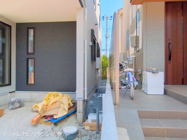 千葉県市川市東菅野4丁目の新築戸建て外構写真 2025年9月2日撮影