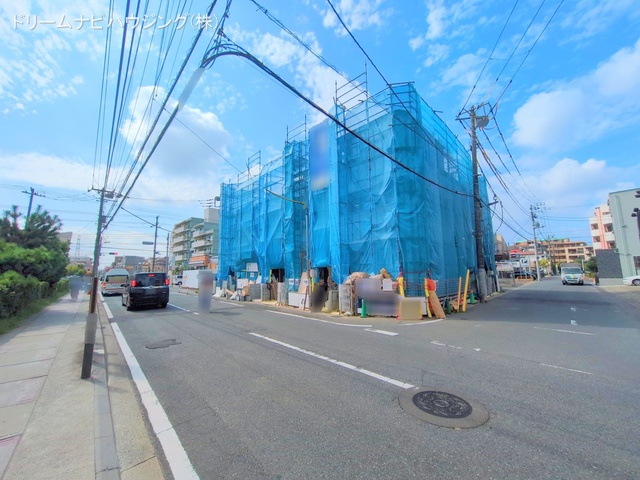 千葉県市川市湊新田2丁目の新築戸建てシート写真 2025年8月24日撮影