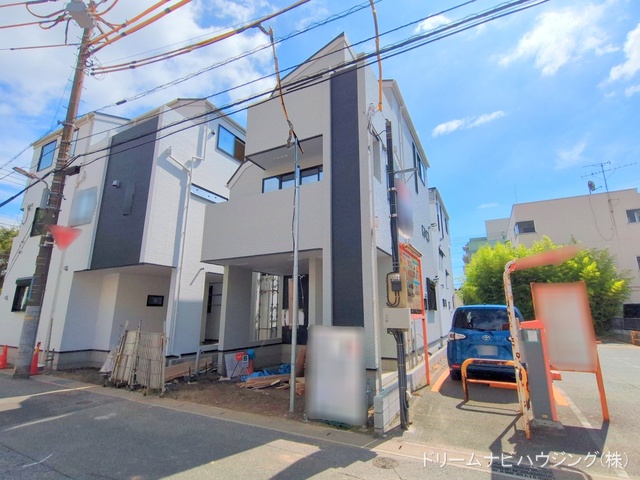 千葉県市川市湊新田2丁目の新築戸建て外構写真 2025年9月10日撮影