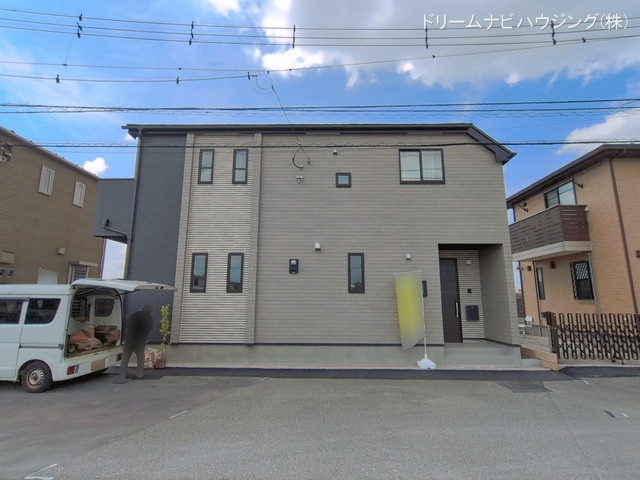 千葉県市川市下新宿の新築戸建て完成写真 2026年4月13日撮影