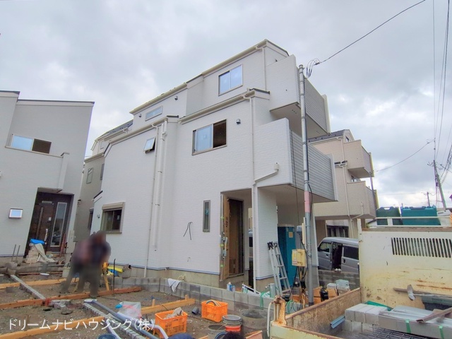 千葉県市川市新井1丁目の新築戸建て外構写真 2025年9月11日撮影