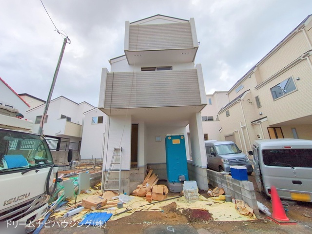 千葉県市川市新井1丁目の新築戸建て外構写真 2025年9月11日撮影