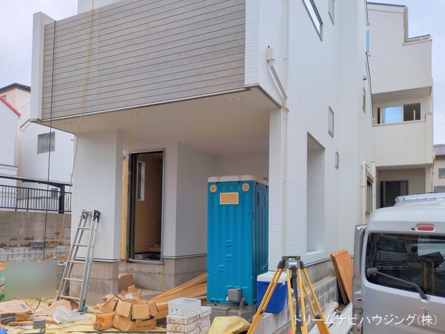 千葉県市川市新井1丁目の新築戸建て外構写真 2025年9月11日撮影