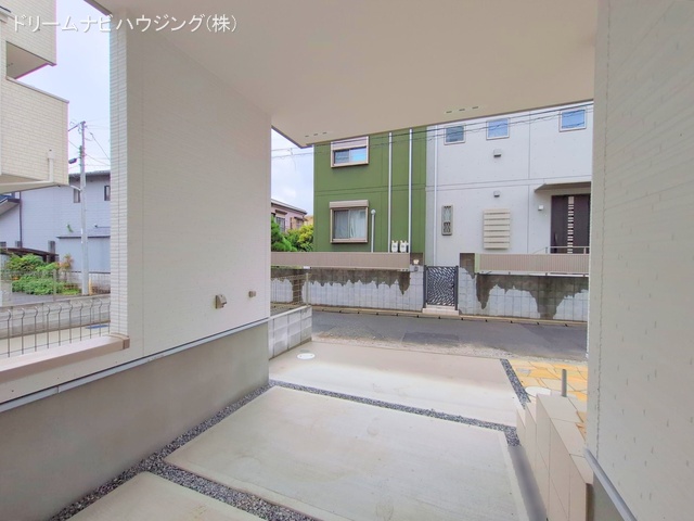 千葉県市川市新井1丁目の新築戸建て完成写真 2025年9月30日撮影