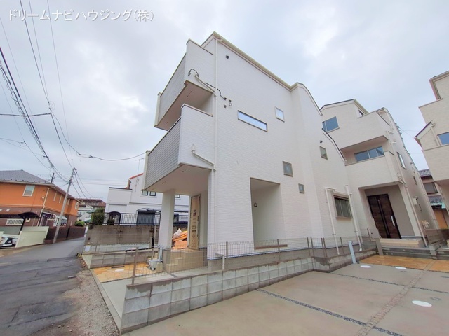 千葉県市川市新井1丁目の新築戸建て完成写真 2025年9月30日撮影