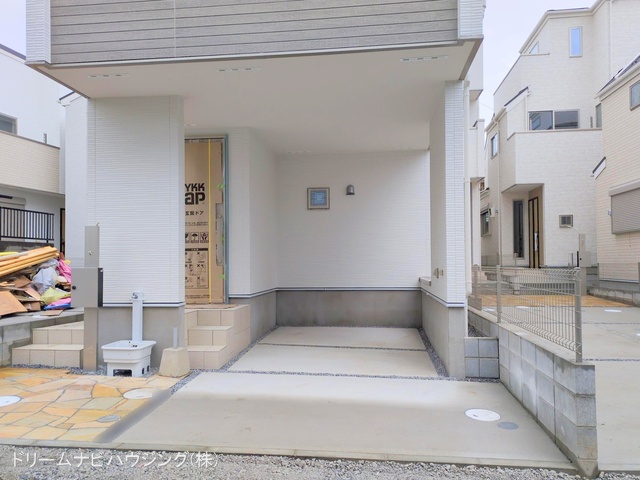 千葉県市川市新井1丁目の新築戸建て完成写真 2025年9月30日撮影