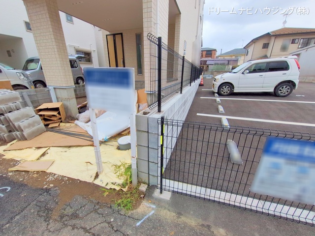 千葉県市川市新井1丁目の新築戸建て外構写真 2025年9月11日撮影
