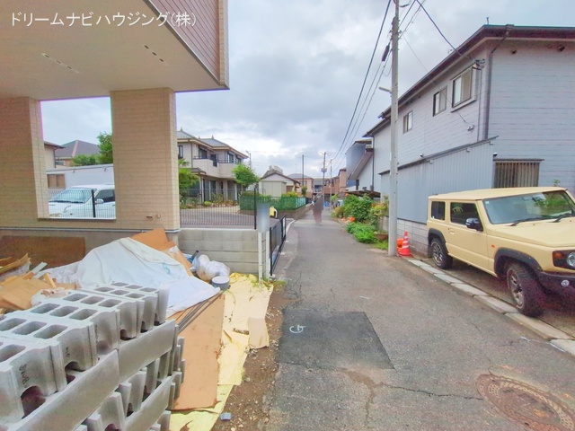 千葉県市川市新井1丁目の新築戸建て外構写真 2025年9月11日撮影