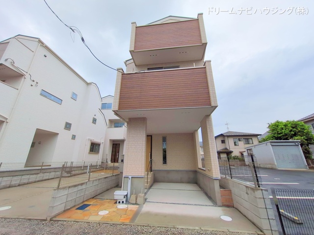 千葉県市川市新井1丁目の新築戸建て完成写真 2025年9月30日撮影