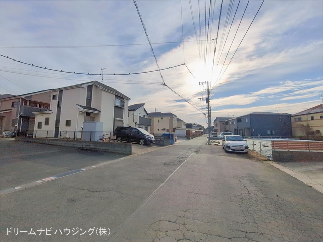 千葉県市川市柏井町３丁目の新築戸建て完成写真 2026年1月4日撮影