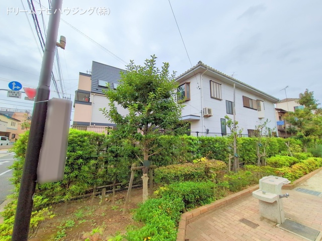東京都江戸川区篠崎町4丁目の中古戸建て完成写真 2025年10月6日撮影