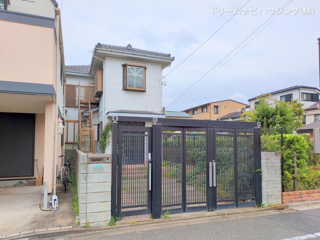 東京都江戸川区篠崎町4丁目の中古戸建て完成写真 2025年10月6日撮影