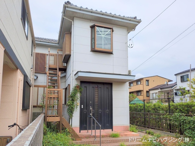 東京都江戸川区篠崎町4丁目の中古戸建て完成写真 2025年10月6日撮影