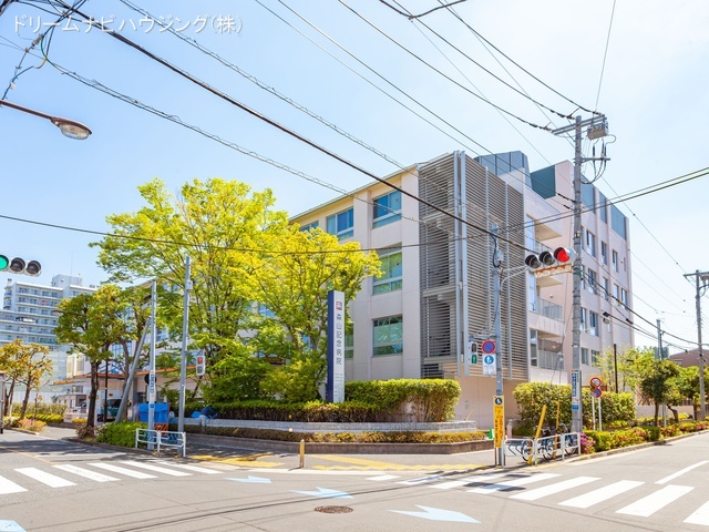 森山記念病院 距離1290m
