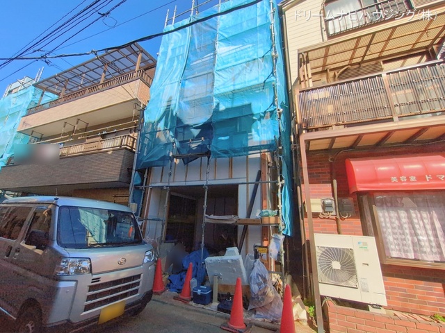 東京都江戸川区下篠崎町の新築戸建てシート写真 2026年2月18日撮影