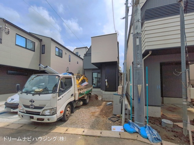 千葉県市川市香取１丁目の新築戸建て外構写真 2026年5月25日撮影