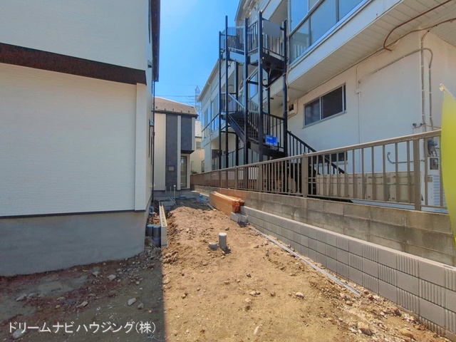 千葉県市川市新浜１丁目の新築戸建て外構写真 2026年4月2日撮影