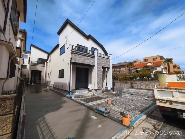 千葉県市川市入船の新築戸建て外構写真 2026年3月3日撮影