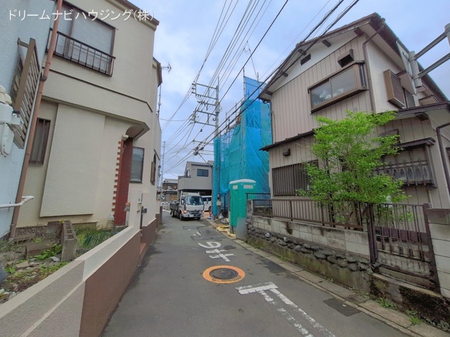 千葉県市川市香取1丁目の新築戸建て上棟写真 2026年3月31日撮影