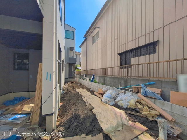 千葉県市川市香取１丁目の新築戸建て外構写真 2026年5月11日撮影