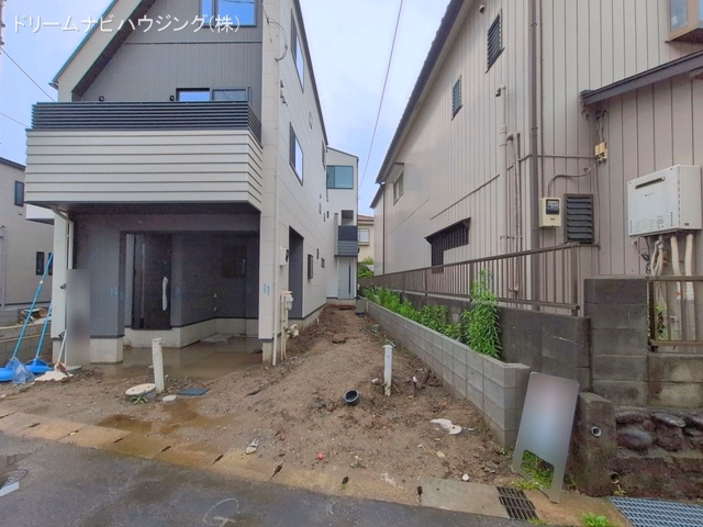 千葉県市川市香取１丁目の新築戸建て外構写真 2026年7月1日撮影