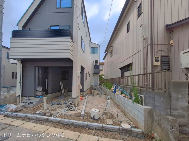 新築戸建て 市川市香取111II No.2 外構