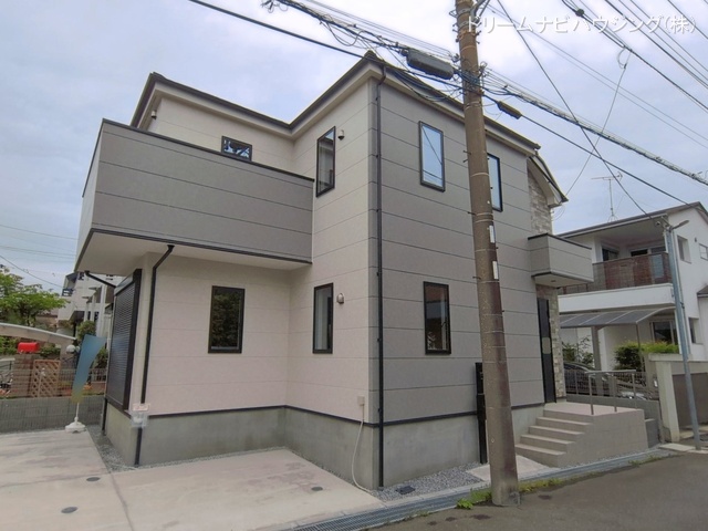 千葉県市川市八幡6丁目の新築戸建て完成写真 2026年4月29日撮影