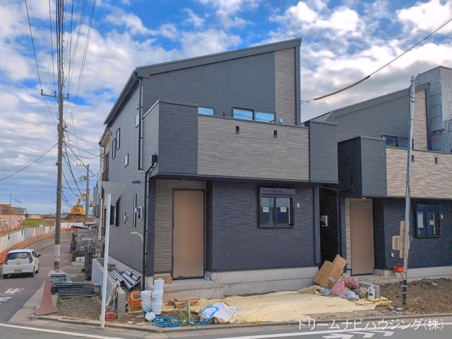 新築戸建て 江戸川区東葛西148　2棟 1号棟 外構