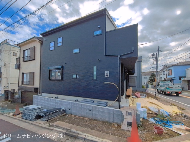 新築戸建て 江戸川区東葛西148　2棟 1号棟 外構