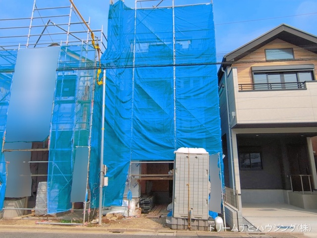 東京都江戸川区北小岩7丁目の新築戸建てシート写真 2026年3月29日撮影