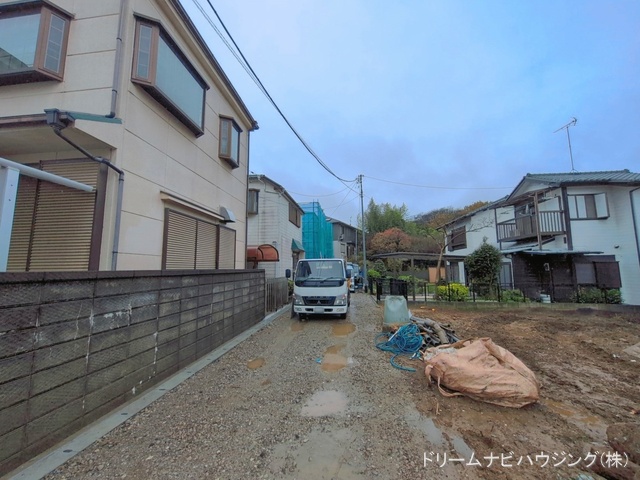 千葉県市川市北方3丁目の新築戸建てシート写真 2026年4月1日撮影