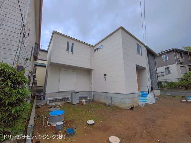 千葉県市川市北方3丁目の新築戸建て外構写真 2026年6月14日撮影