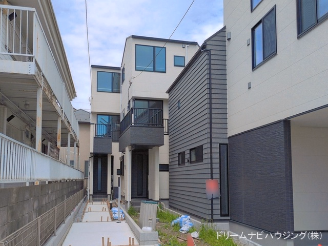 東京都江戸川区江戸川3丁目の新築戸建て外構写真 2026年6月21日撮影