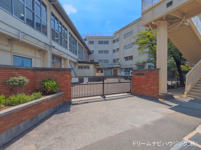 市川市立行徳小学校