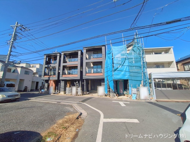 東京都江戸川区上篠崎２丁目の新築戸建てシート写真 2026年2月8日撮影