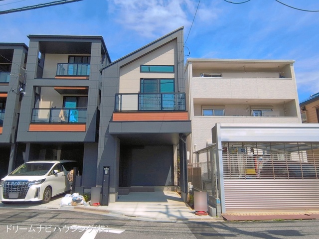 東京都江戸川区上篠崎２丁目の新築戸建て完成写真 2026年4月13日撮影