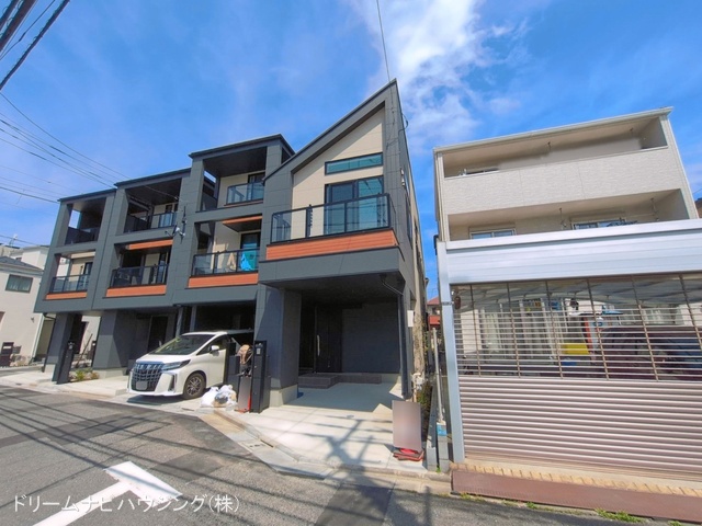 東京都江戸川区上篠崎２丁目の新築戸建て完成写真 2026年4月13日撮影