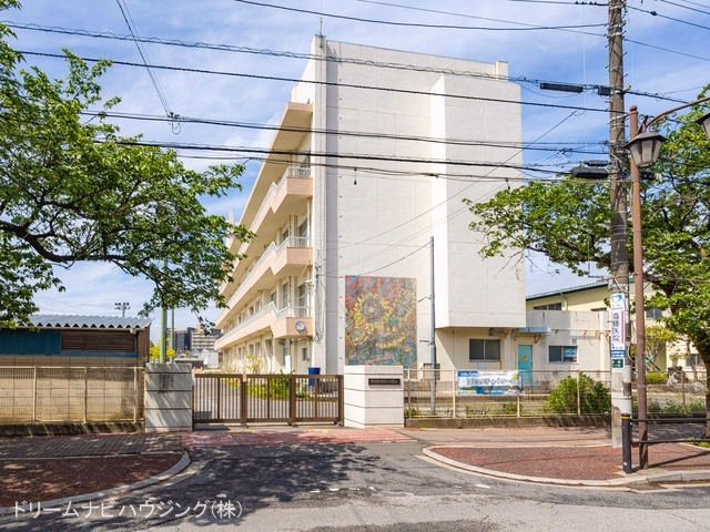市川市立曽谷小学校